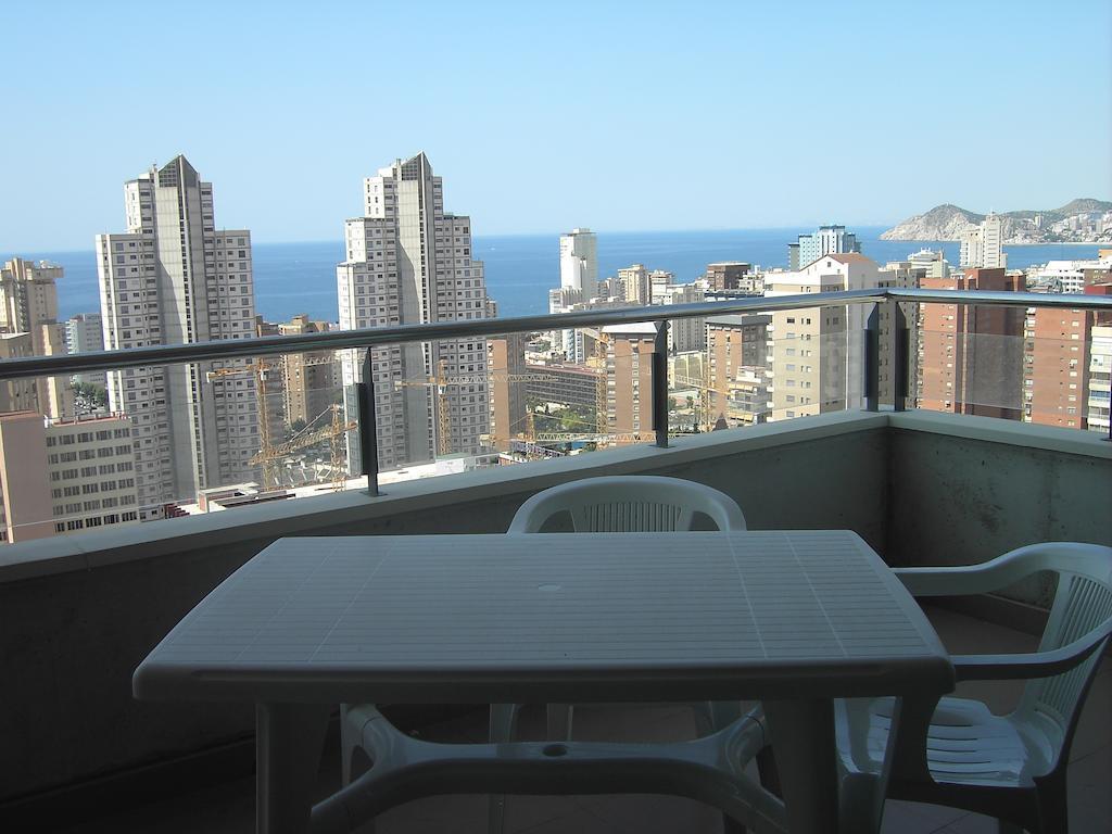 Apartamentos Con Terraza Torre D'Oboe By Renthas Benidorm Chambre photo