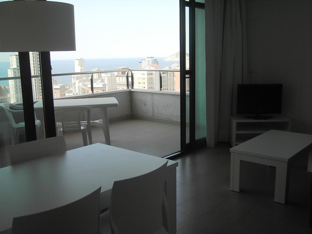 Apartamentos Con Terraza Torre D'Oboe By Renthas Benidorm Chambre photo